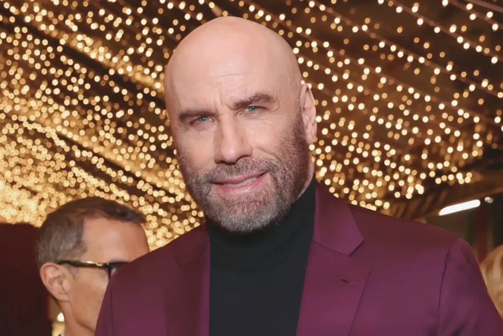 Home | RIGHWAY 10 John Travolta celebrates 72 with a new jet pilot rating at a festive event